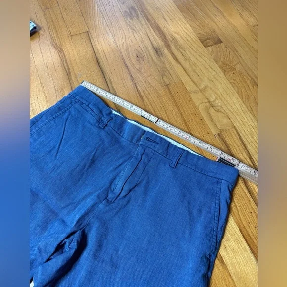 Old Navy Men's Blue Shorts - Picture 5 of 10
